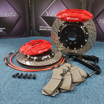 16 İnç'ten Kırmızı F40 Kaliper Otomotiv Modifiye Takma Jant Boyutu