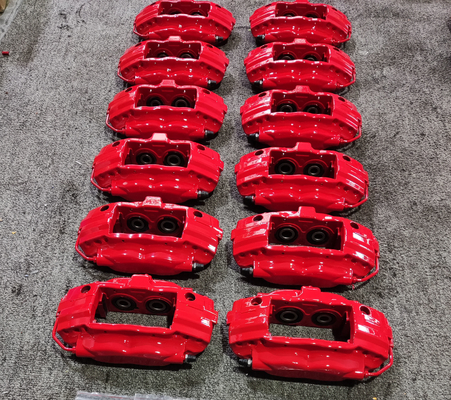 Brembo F50 için uygun 4 Pot Otomobil Fren Kliperi Kits Yarı Metal Fren Yastığı 7 mm Kalınlığı