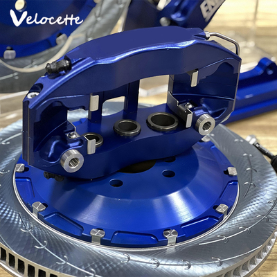 Büyük Fren Kaliper Kits Endless495 4 Piston Ön Tekerleği Toyota Otomobil Vücut Kits